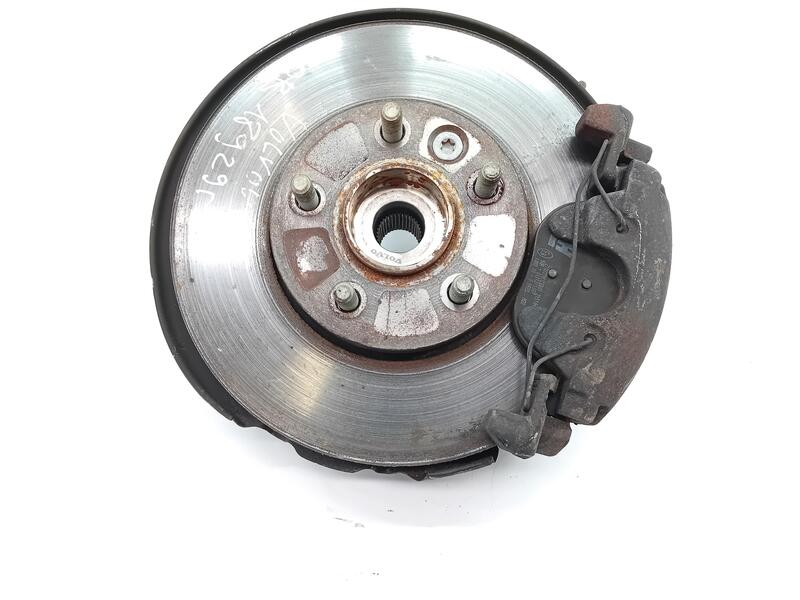 Fusee avant droit VOLVO V40 FASTBACK D2  - 1