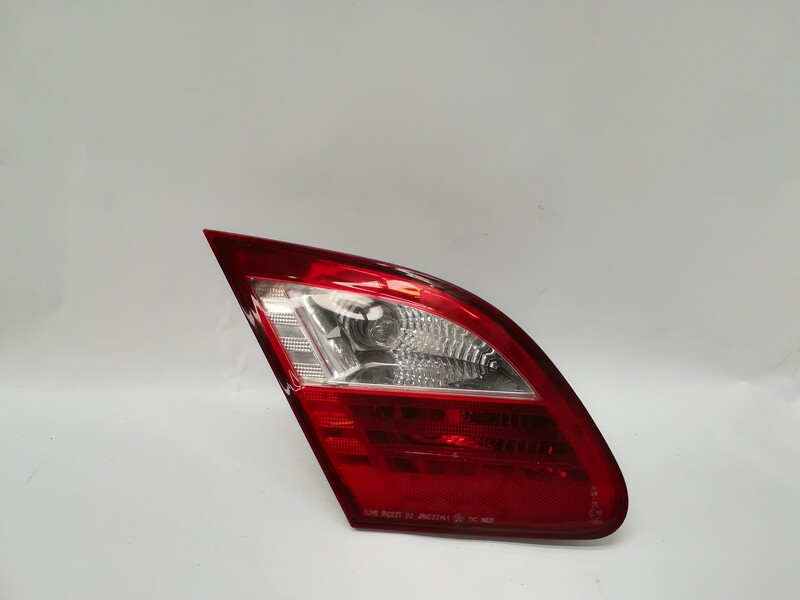 Feu arriere secondaire gauche (feux) CHRYSLER SEBRING BERLINA 2.0 CRD LIMITED Diesel - 1