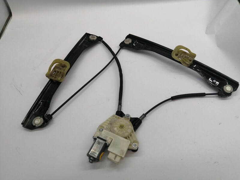 Leve vitre electrique avant droit SEAT TOLEDO (KG3) REFERENCE Diesel - 1