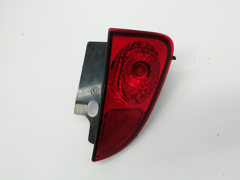 Anti brouillard arriere droit RENAULT ESPACE IV (JK0) DYNAMIQUE Diesel - 1
