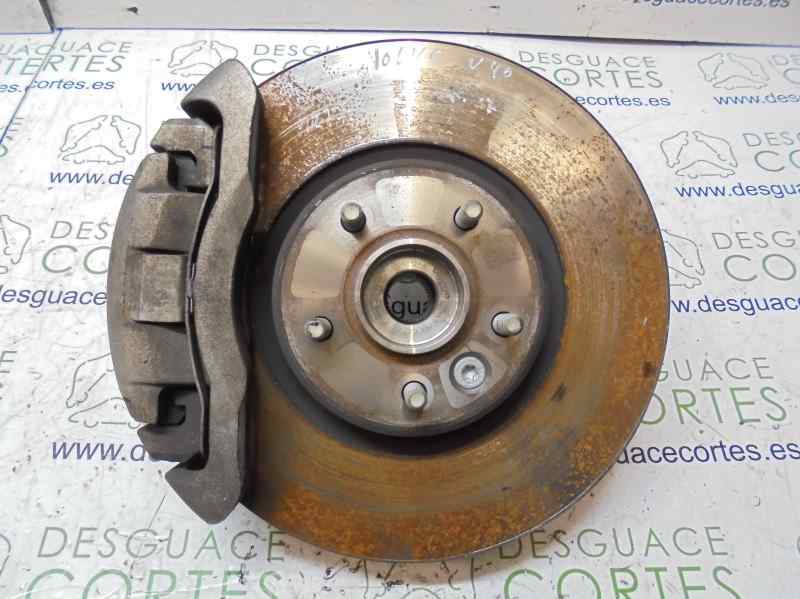 Fusee avant gauche VOLVO V40 KINETIC Diesel - 1