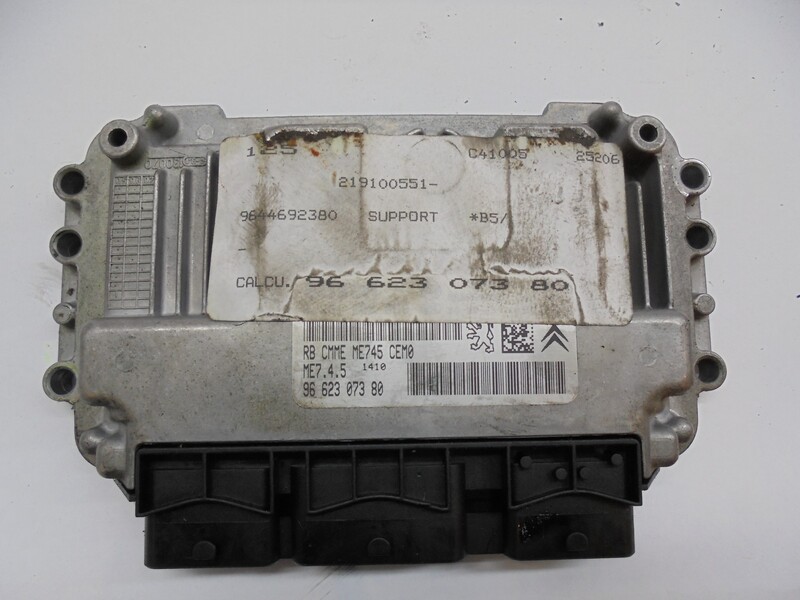Calculateur moteur CITROEN C4 BERLINA VTR PLUS  - 1