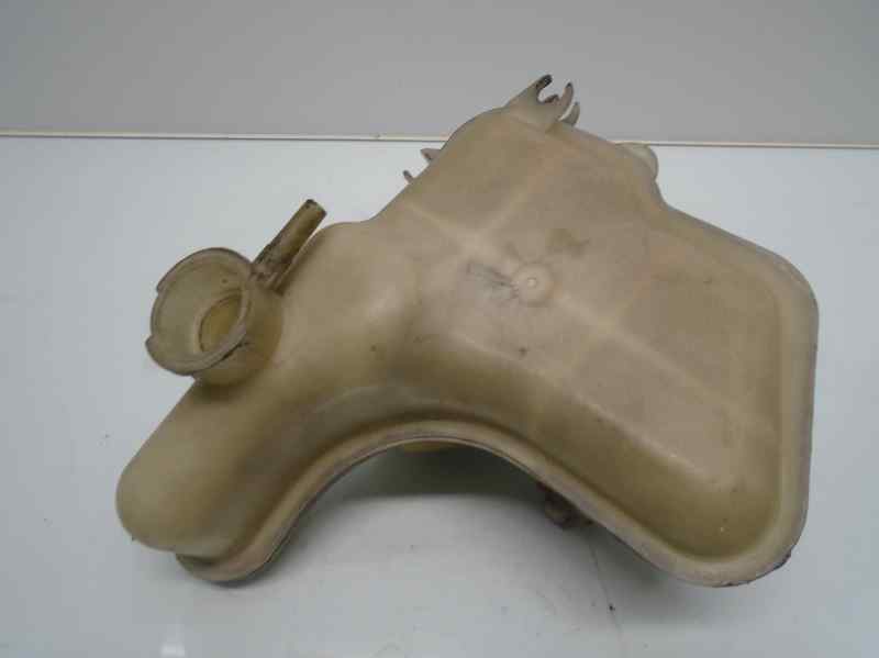 Vase d'expansion MITSUBISHI OUTLANDER (CW0) 2.2 DI-D KAITEKI PLUS Diesel - 1