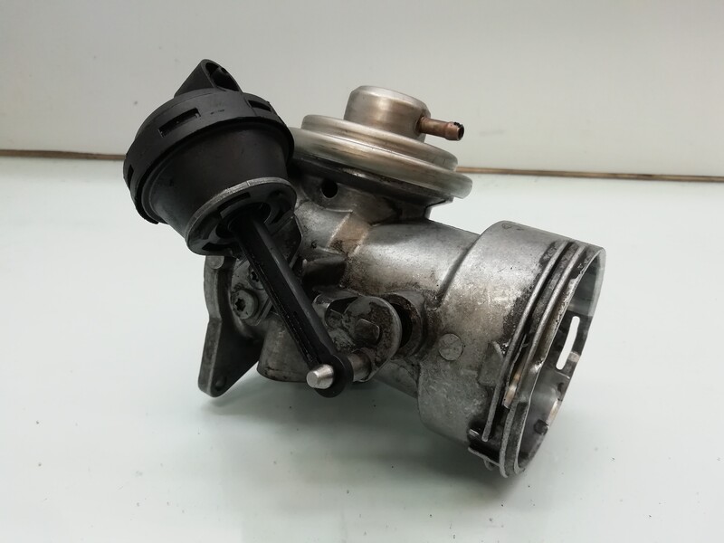 Vanne EGR VOLKSWAGEN TOUAREG (7L6) TDI R5 Diesel - 1