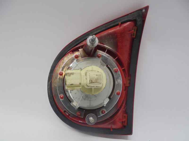 Feu arriere secondaire gauche (feux) VOLKSWAGEN GOLF V (1K1)(10.2003) HIGHLINE Diesel - 1
