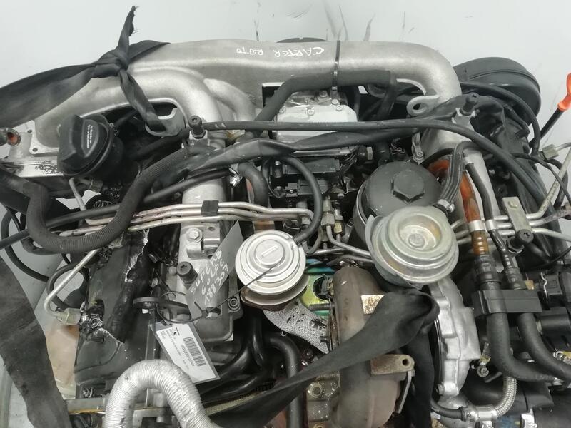 Motor SKODA SUPERB (3U4) COMFORT Diésel - 1