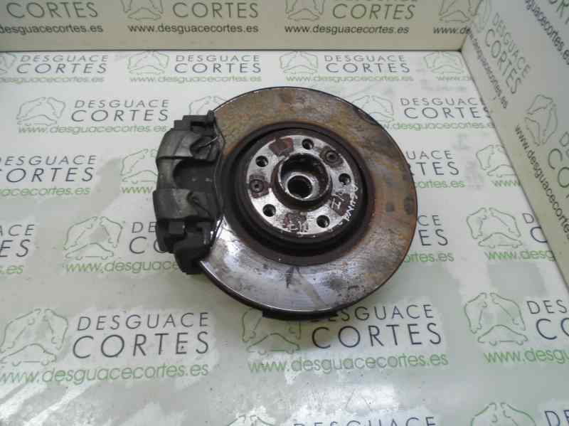 Fusee avant gauche RENAULT LAGUNA COUPE 2.0 GT Essence - 1