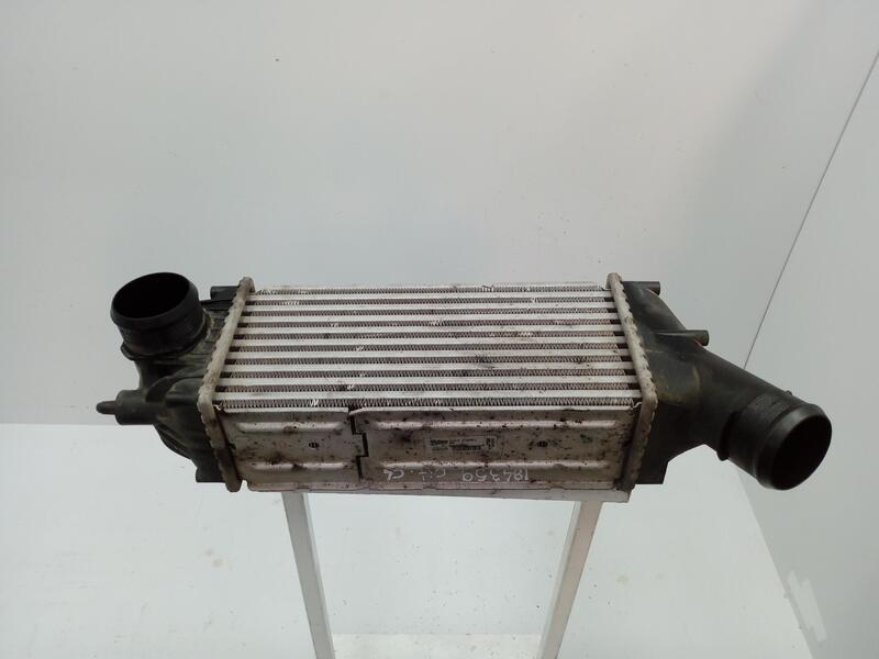 Echangeur air (Intercooler) CITROEN C4 BERLINA EXCLUSIVE Diesel - 1
