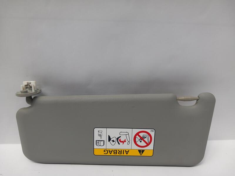 Pare soleil droit TOYOTA RAV4 (A4) ACTIVE Diesel - 1
