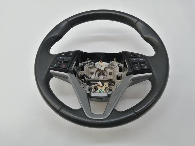 Volant HYUNDAI TUCSON 1.7 CRDI  - 1