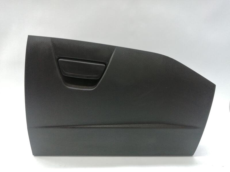 Boite a gants FORD FOCUS III 1.0 ECOBOOST Essence - 1