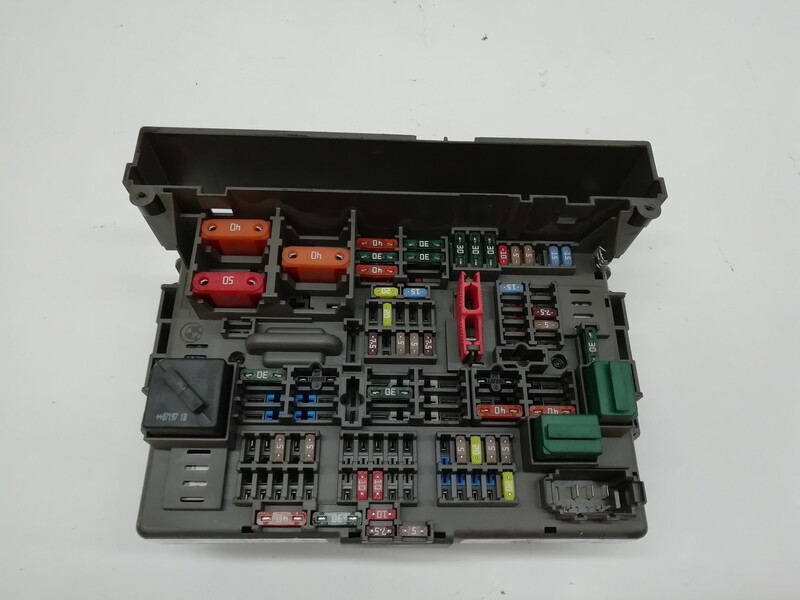 Boitier servitude moteur (BSM) BMW SERIE 1 BERLINA (E81/E87) 118D Diesel - 1