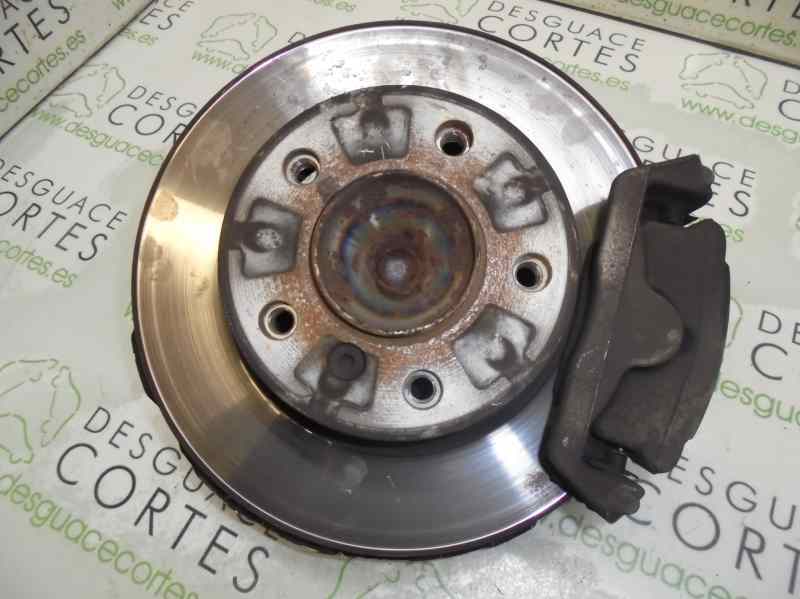 Fusee avant gauche BMW SERIE 1 BERLINA (E81/E87) 118D Diesel - 1