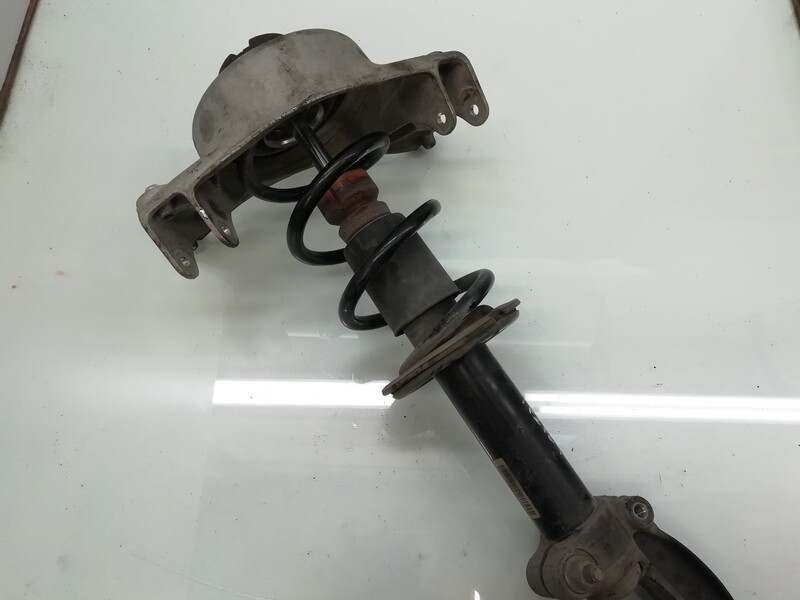 Amortisseur avant gauche AUDI A4 2.0 TDI  - 1