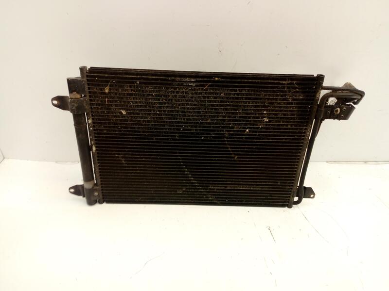 Condenseur de clim VOLKSWAGEN GOLF V 1.9 TDI  - 1