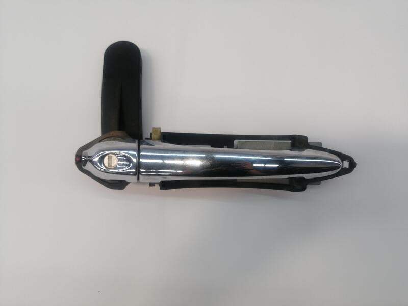 Poignee porte avant gauche ROVER 75 1.8 Essence - 1