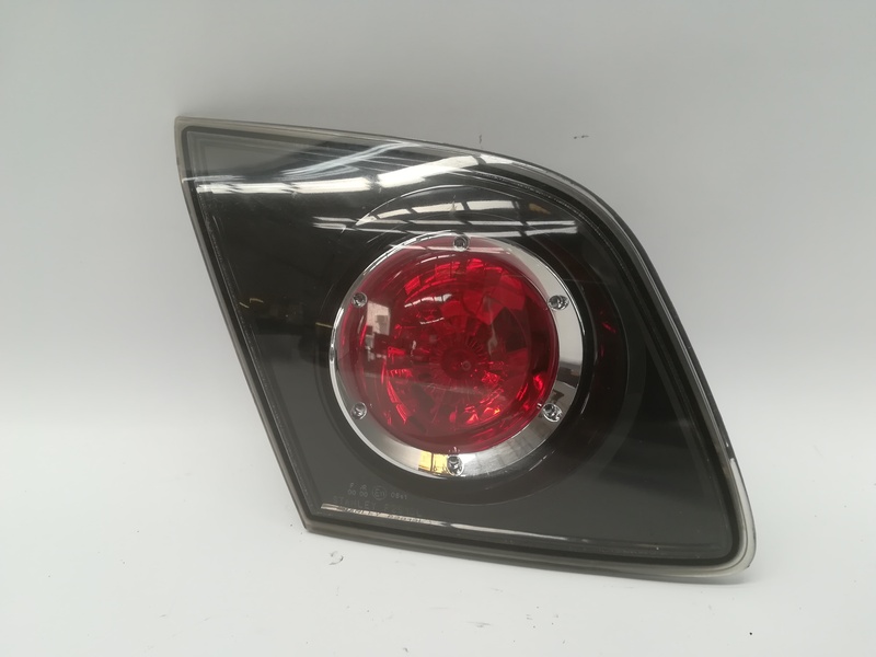 Feu arriere secondaire gauche (feux) MAZDA 3 BERLINA (BK) 1.6 VVT ACTIVE+  - 1