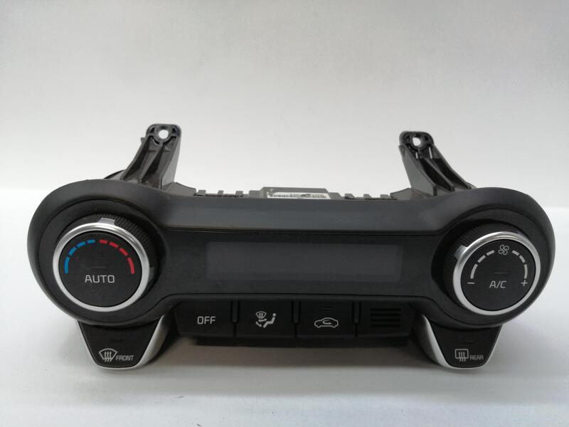 Commande chauffage KIA STONIC (YBCUV) BLACK EDITION  - 1