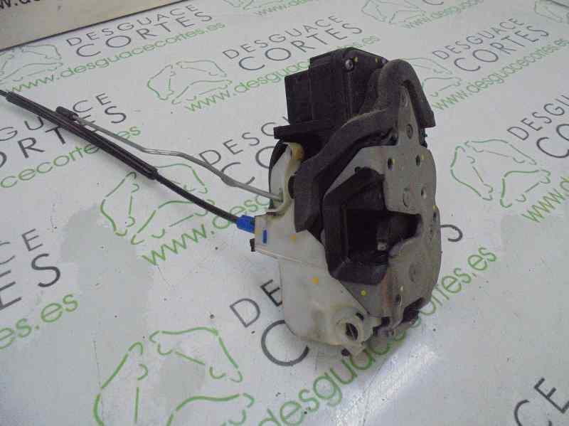 Serrure avant droit OPEL ASTRA J 1.6 Essence - 1