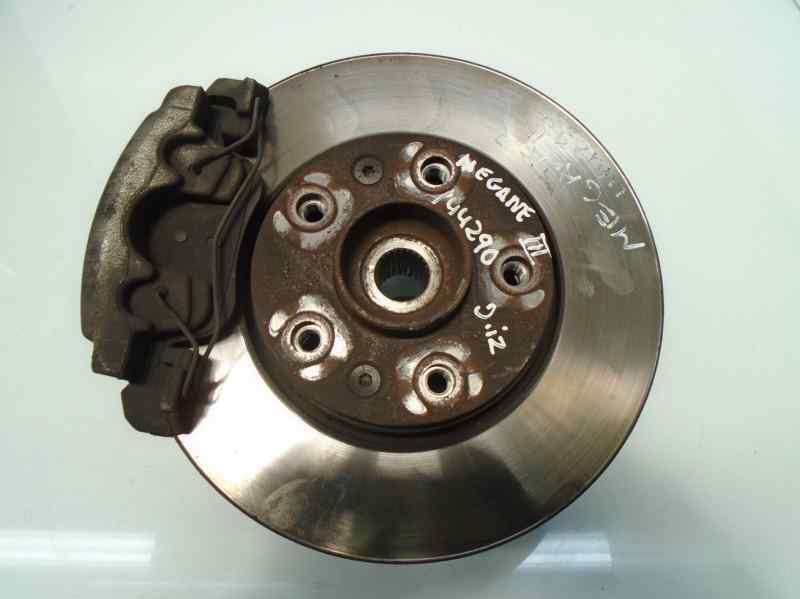 Fusee avant gauche RENAULT MEGANE III FASTBACK 1.6 16V Essence - 1