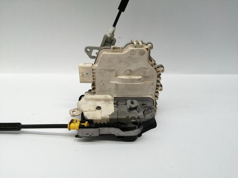 Serrure arriere gauche AUDI A4 AVANT (8K5) BASICO QUATTRO Diesel - 1