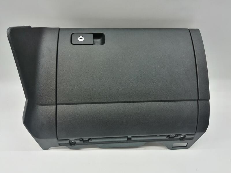 Boite a gants VOLKSWAGEN GOLF VII VARIANT (BA5) EDITION BLUEMOTION Diesel - 1