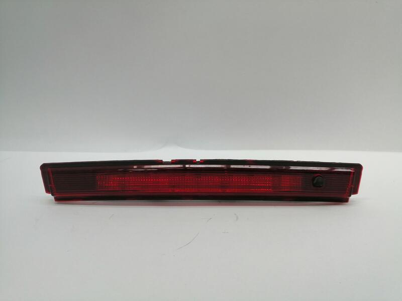 Feu arriere stop central RENAULT CAPTUR 1.2 TCE Essence - 1