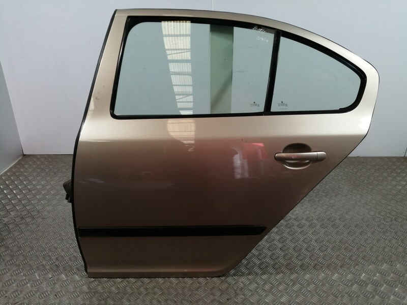 Porte arriere gauche SKODA OCTAVIA BERLINA (1Z3) ACTIVE Diesel - 1