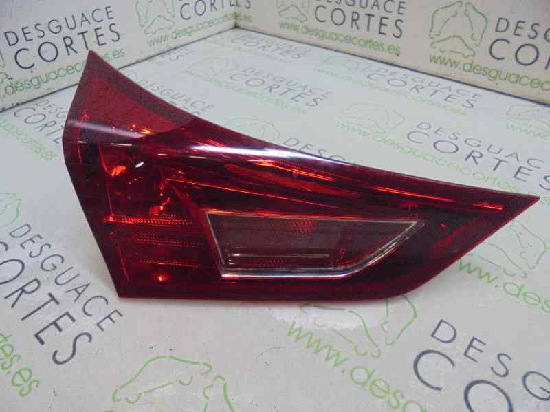 Feu arriere secondaire gauche (feux) TOYOTA AURIS (E18) ACTIVE Diesel - 1