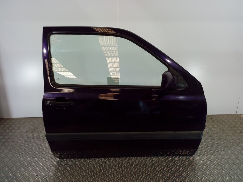 Porte avant droit VOLKSWAGEN GOLF III 1.6 Essence - 1