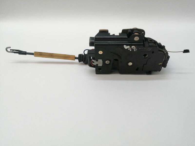Serrure arriere gauche SEAT LEON (1M1) SIGNO Diesel - 1