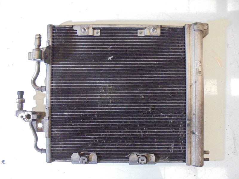 Condenseur de clim OPEL ASTRA H GTC COSMO Diesel - 1