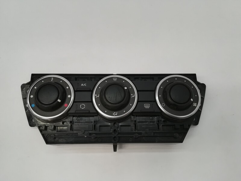Commande chauffage LAND ROVER FREELANDER (LR2) TD4 SE Diesel - 1