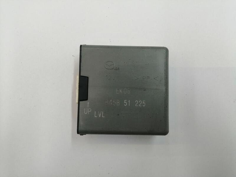 Module électronique MAZDA 3 2.2 D  - 1