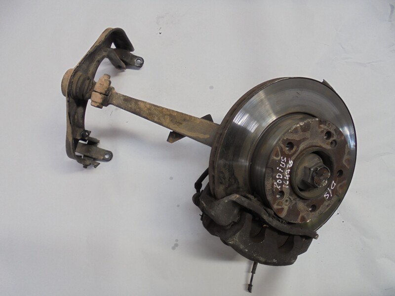Fusee avant gauche SSANGYONG RODIUS XDI Diesel - 1
