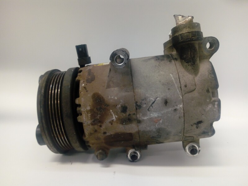 Compresseur clim FORD FOCUS C-MAX 1.8 Essence - 1