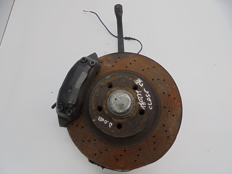 Fusee avant gauche MERCEDES CLASE S COUPE CL 500 Essence - 1
