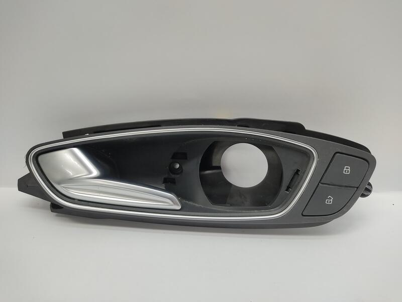 Poignee interieur avant gauche AUDI A1 (8X) AMBITION Diesel - 1