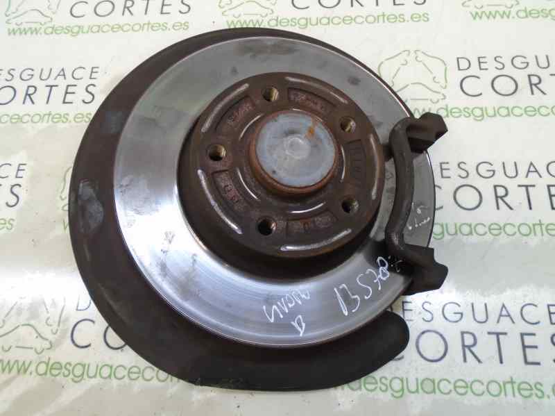 Fusee arriere gauche OPEL VIVARO B FURGON 1.6 CDTI  - 1