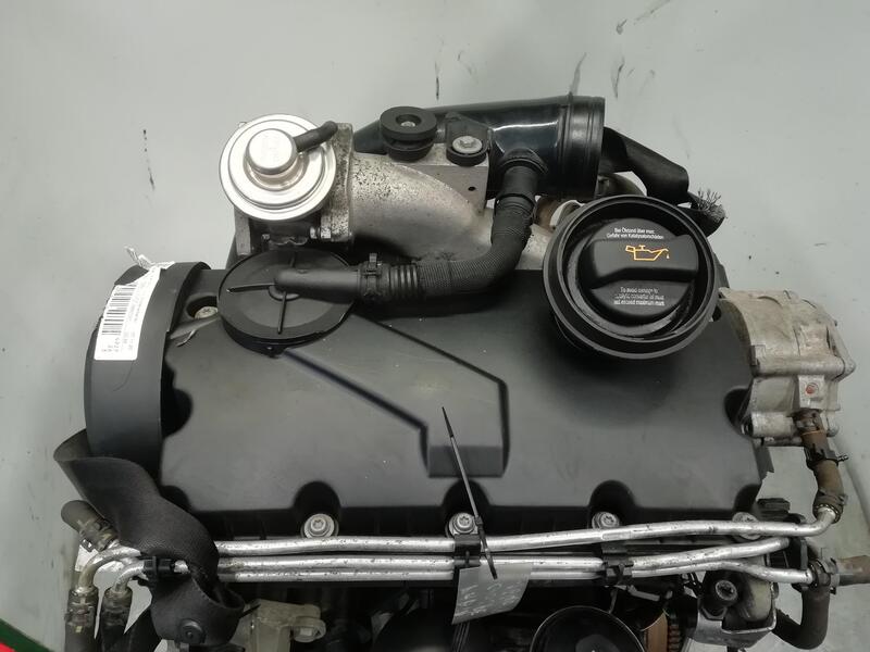 Moteur SKODA ROOMSTER 1.9 TDI  - 1