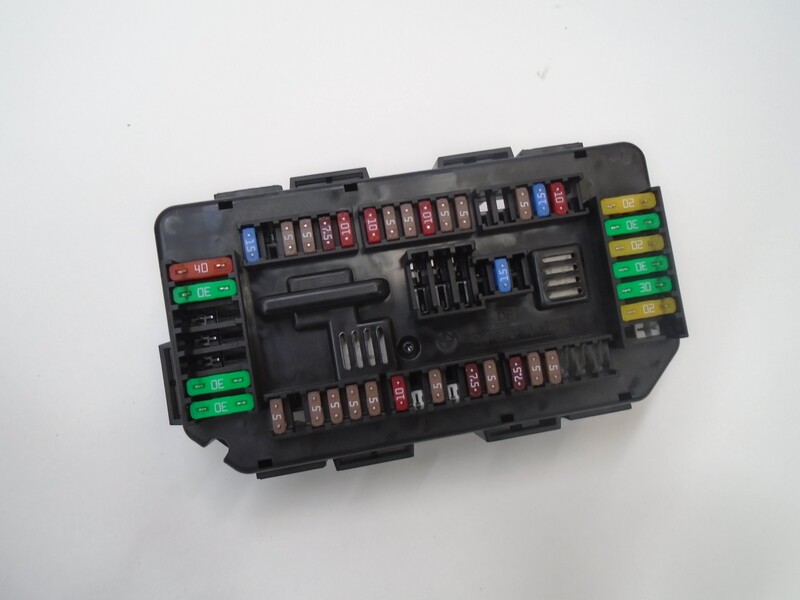 Boitier servitude moteur (BSM) BMW 1 6 I Essence - 1
