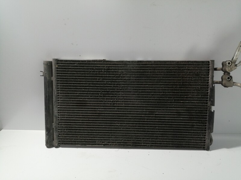Condenseur de clim BMW SERIE 1 BERLINA (E81/E87) 118D Diesel - 1