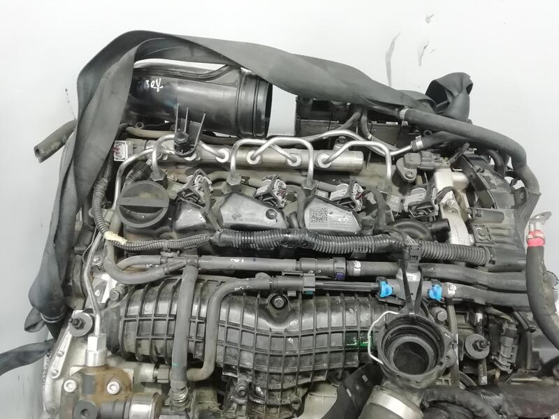 Moteur VOLVO XC40 BASIS 2WD Diesel - 1