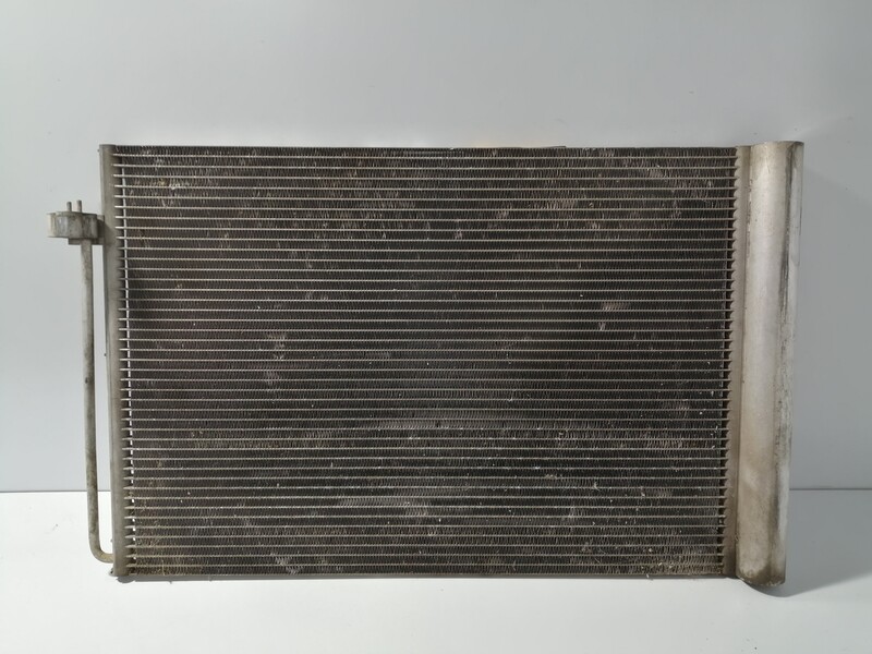 Condenseur de clim BMW SERIE 5 BERLINA (E60) 525D Diesel - 1