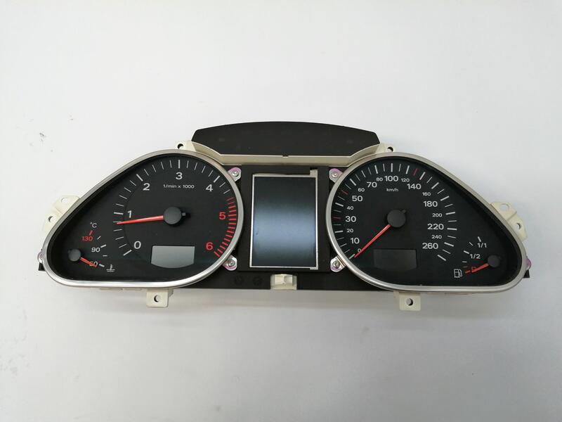 Compteur AUDI Q7 (4L) 4.2 TDI Diesel - 1