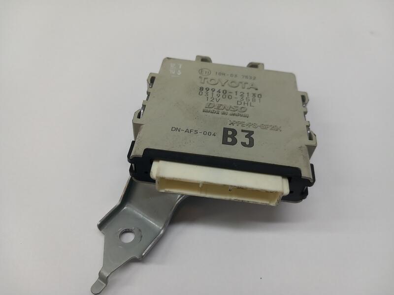 Module électronique TOYOTA AURIS 1.8 HYBRID  - 1