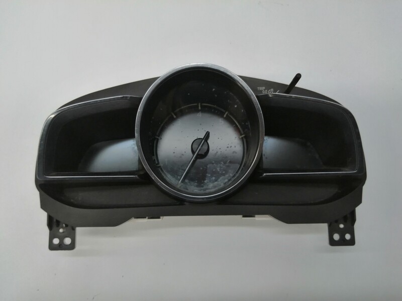 Compteur MAZDA 3 2.0 Essence - 1