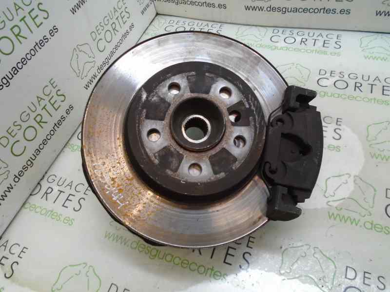 Fusee avant gauche BMW X3 2.0 D  - 1