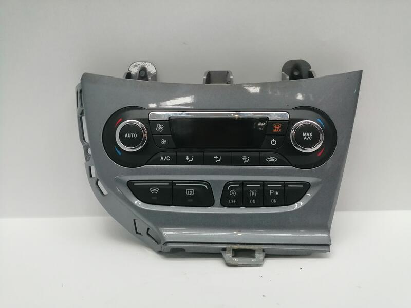 Commande chauffage FORD FOCUS III 1.0 ECOBOOST Essence - 1