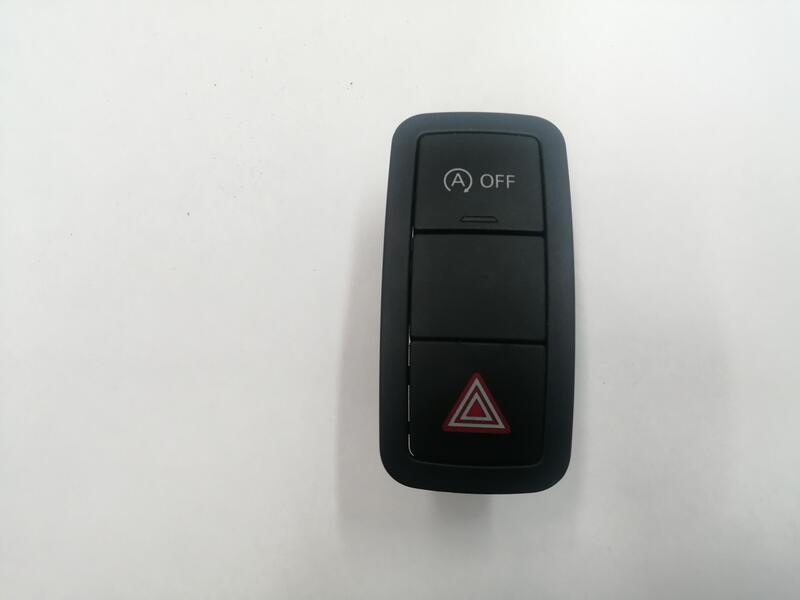 Bouton de warning AUDI A1 (8X) AMBITION Diesel - 1
